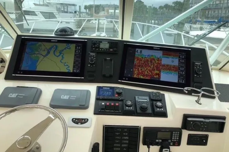 Steamer Yacht Photos Pics 2008 Albemarle 410 Express Fisherman - Image 15