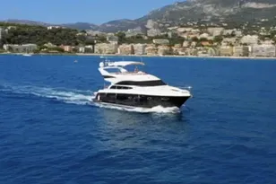 2011 Princess 64