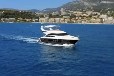 2011 Princess 64