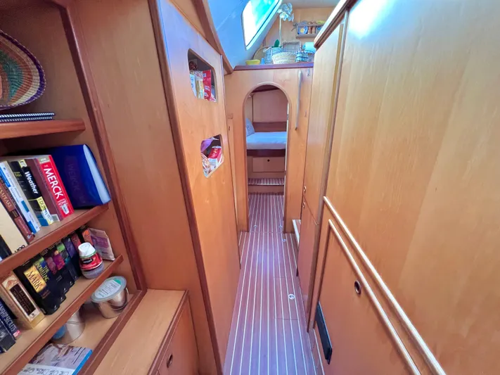 Trebuchet Yacht Photos Pics 