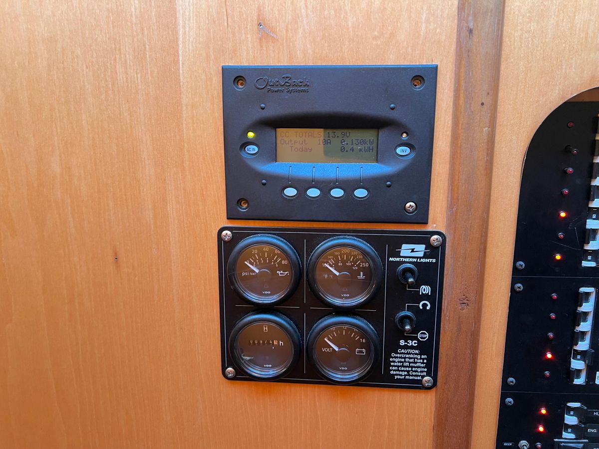 2000 Switch 51 