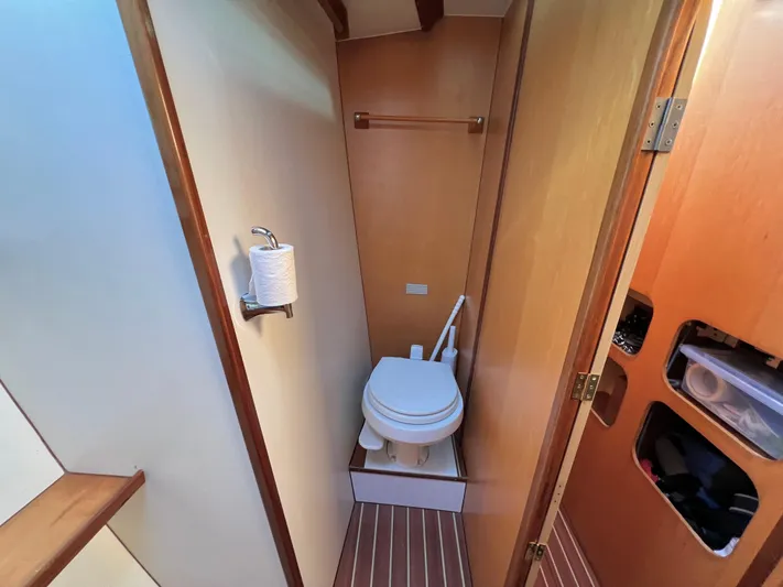 Trebuchet Yacht Photos Pics 