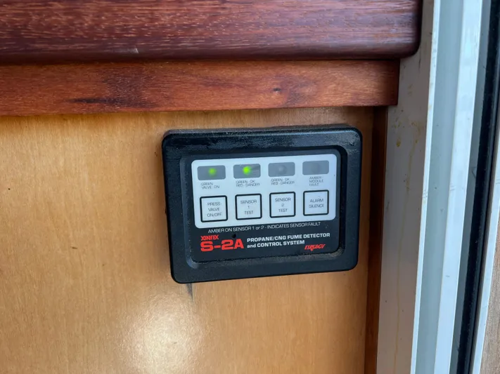 Trebuchet Yacht Photos Pics 