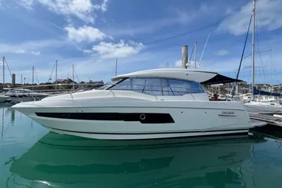2022 Prestige 460S