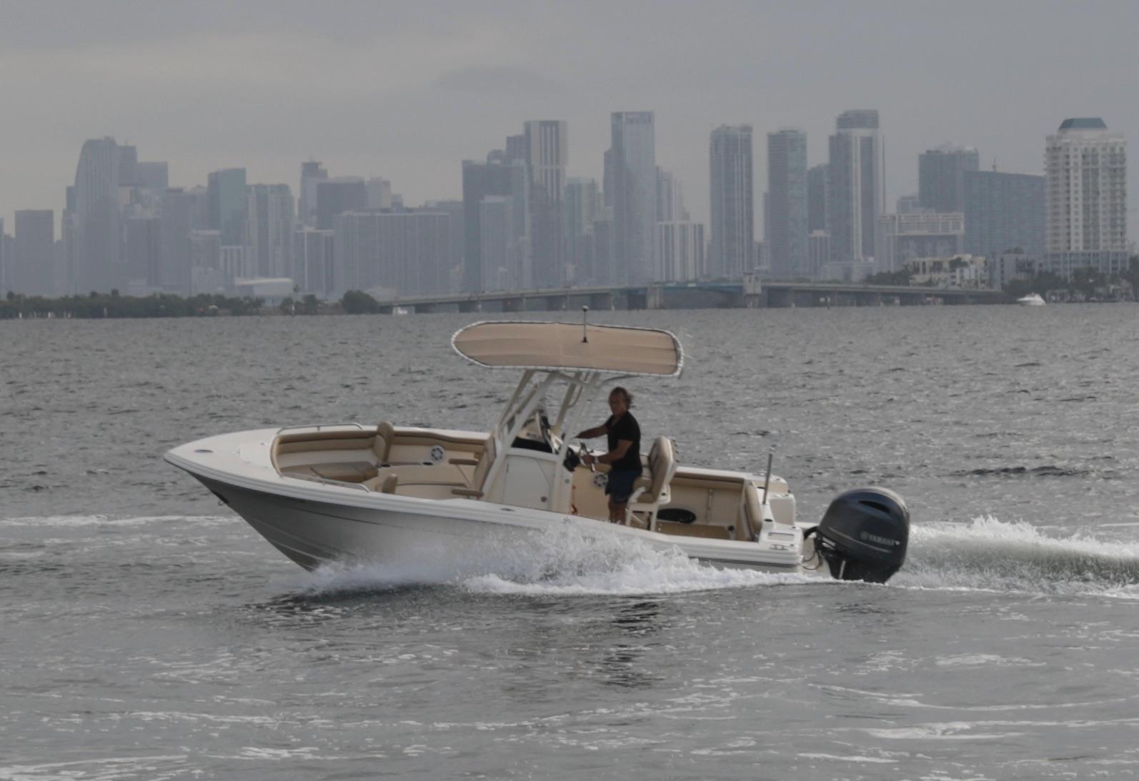 2018 Scout 215 XSF