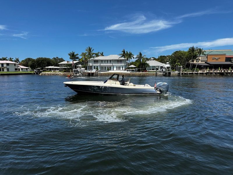 2019 Chris-Craft Catalina 34