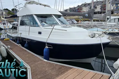 2005 Beneteau Antares Serie 9