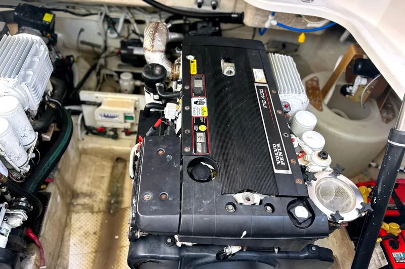  Yacht Photos Pics Engine compartment of a 2008 Tiara Yachts 3500 Sovran with Volvo Penta IPS 400.