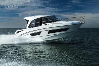 2024 Beneteau Antares 9 OB