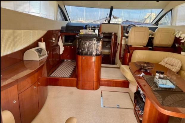2005 Fairline 51 