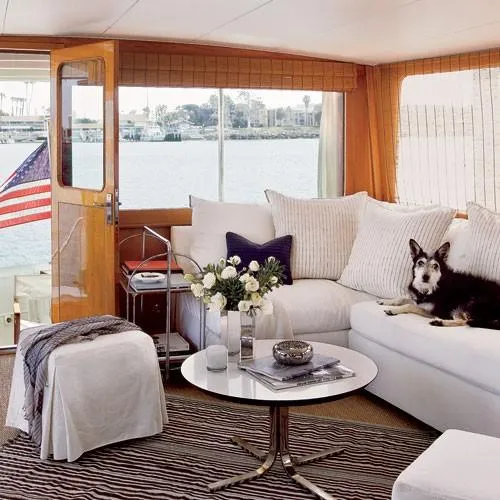 Dakota Yacht Photos Pics 