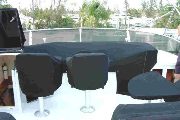 1991-90-vantare-custom-flybridge-motoryacht