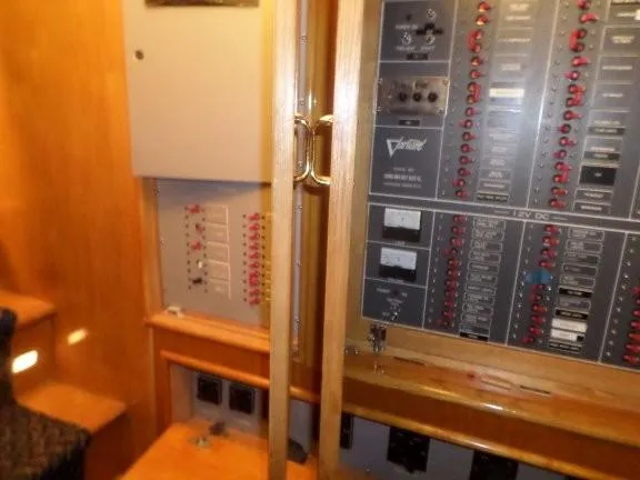 Wheeler Dealer Yacht Photos Pics 