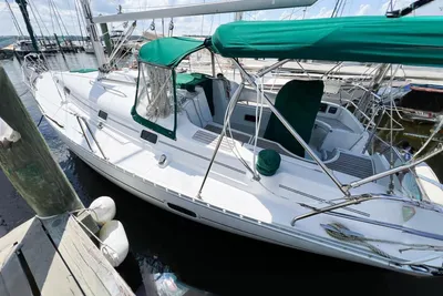 Beneteau 361