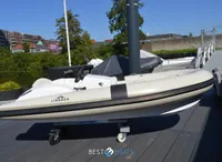 2019 PIRELLI Speedboats J33 Linssen Edition