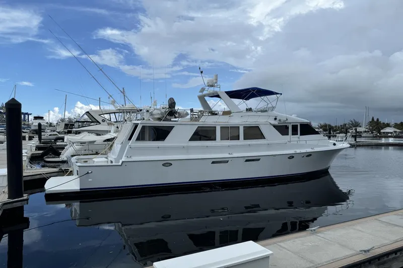 Cavalier Yacht Photos Pics 