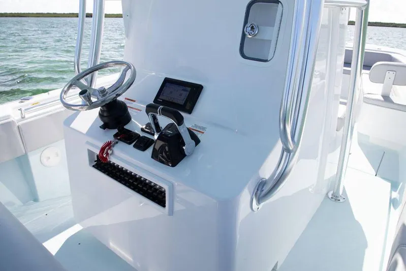  Yacht Photos Pics Manufacturer Provided Image