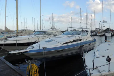 1988 Bayliner 3250 Avanti