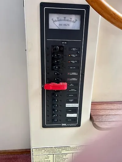 Sea Duck II Yacht Photos Pics 