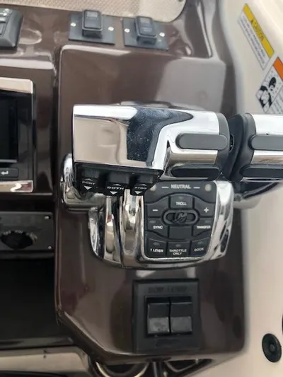 Down Time Yacht Photos Pics 