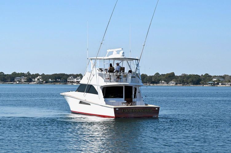 2004 Viking 45 