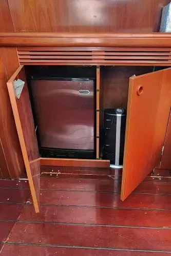 Dont Say No Yacht Photos Pics 2002 Lagoon 43 Pc - Image 68