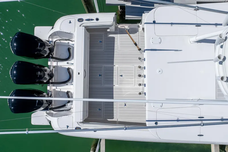  Yacht Photos Pics Top view of a 2015 Intrepid 400 Center Console boat with triple engines.