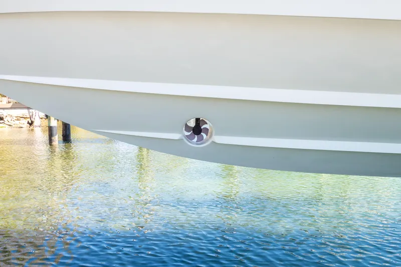  Yacht Photos Pics 2015 Intrepid 400 Center Console hull with visible thruster, above water.