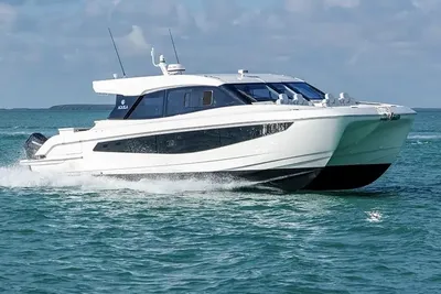 Aquila 42 Coupe