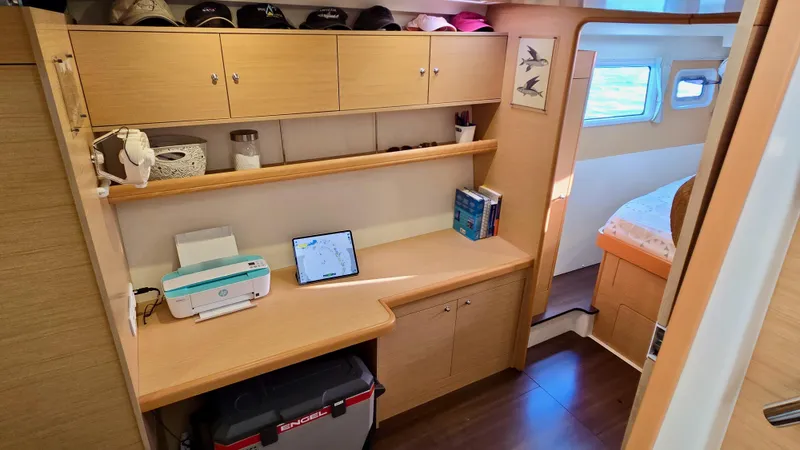 Alytes Yacht Photos Pics 