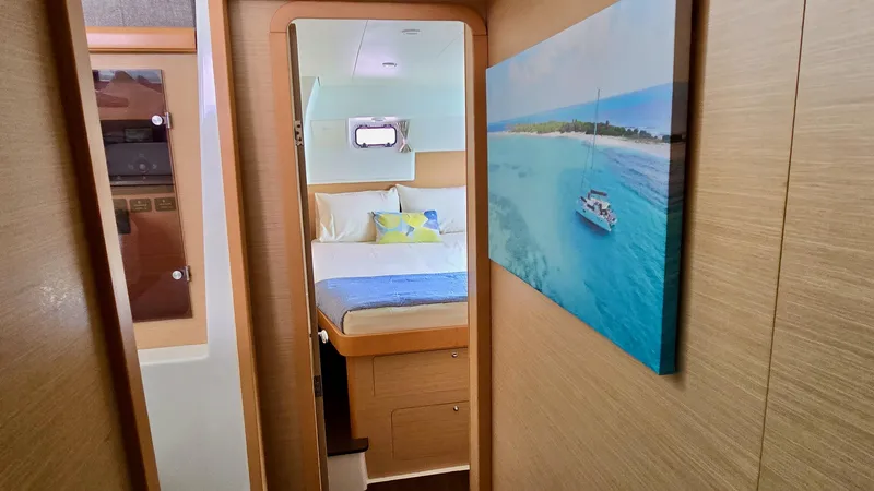 Alytes Yacht Photos Pics 