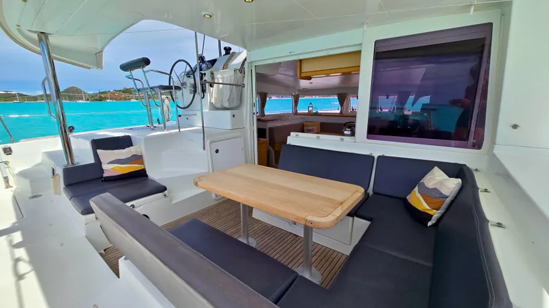 Alytes Yacht Photos Pics 