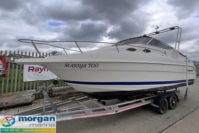 2000 Wellcraft Martinique 2400