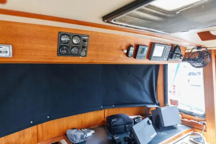  Yacht Photos Pics 2000 Nordic Tug 32 - Image 21