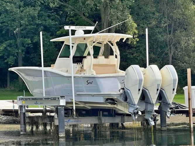  Yacht Photos Pics 2019 Scout 355 Lxf - Image 26