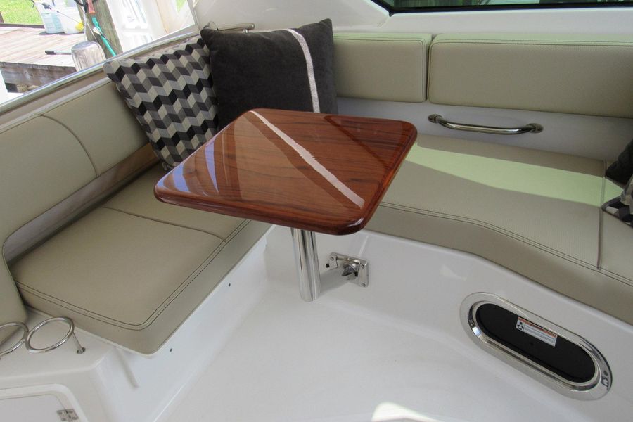 2019 Pursuit OS 325 Offshore