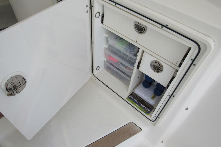 2019 Pursuit OS 325 Offshore