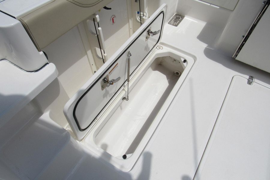 2019 Pursuit OS 325 Offshore