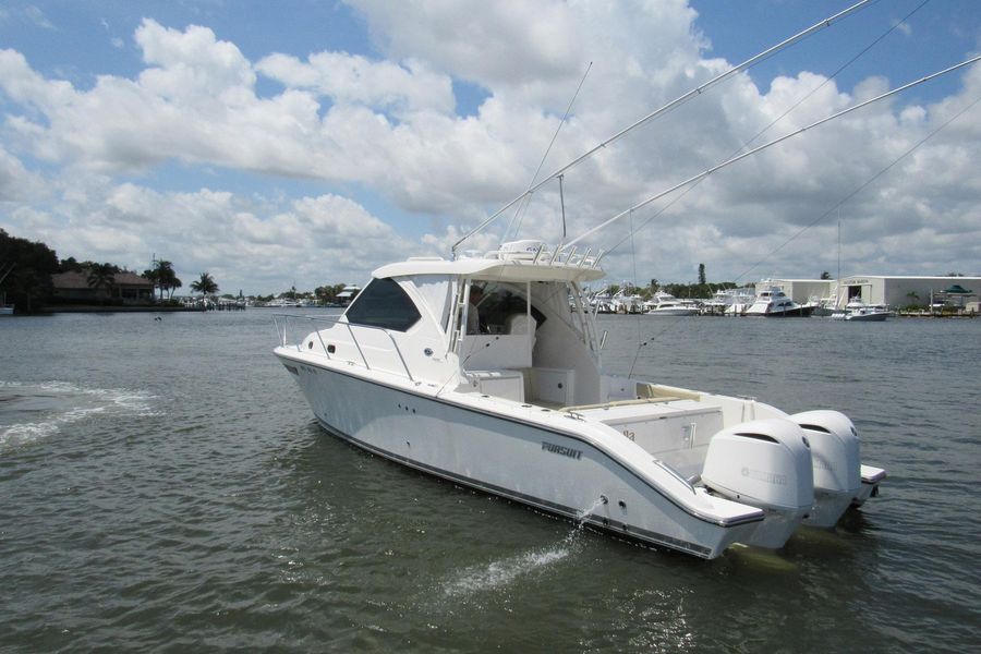 2019 Pursuit OS 325 Offshore