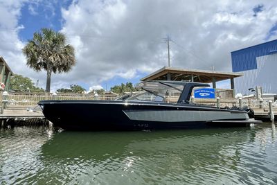 2023 Aviara AV36 Outboard