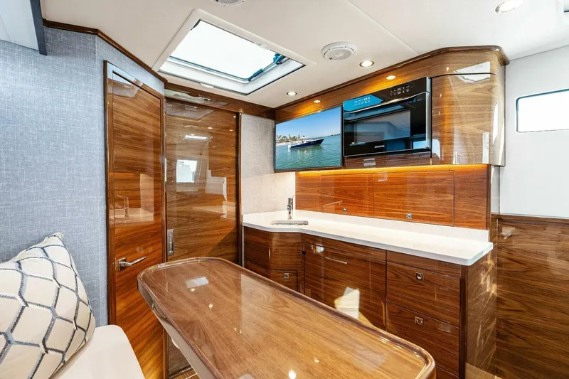 Sogni Bagnati Yacht Photos Pics 2025 Valhalla Boatworks V-55 'Sogni Bagnati'