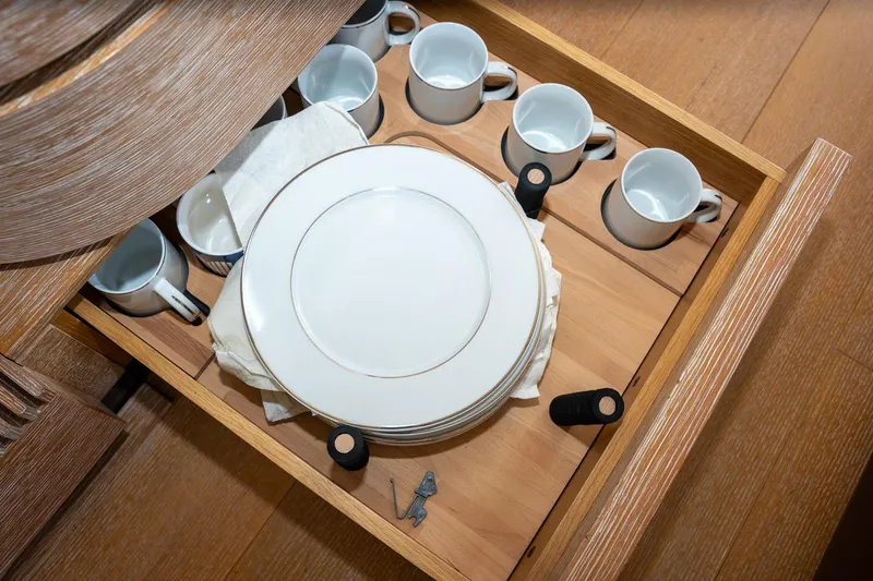 The Real D Yacht Photos Pics 