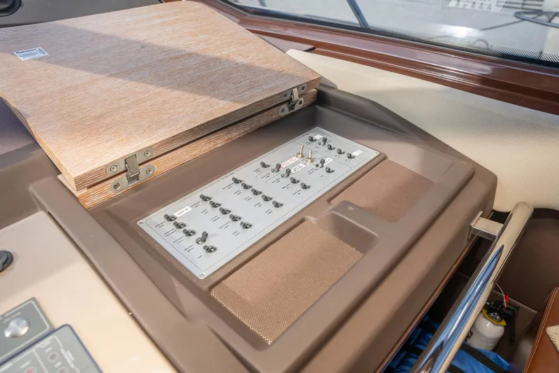 The Real D Yacht Photos Pics 