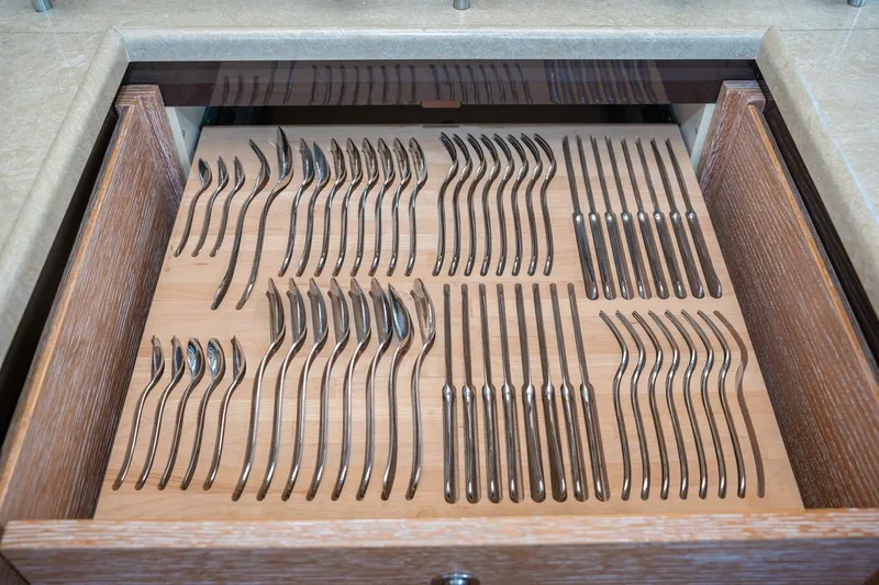 The Real D Yacht Photos Pics 