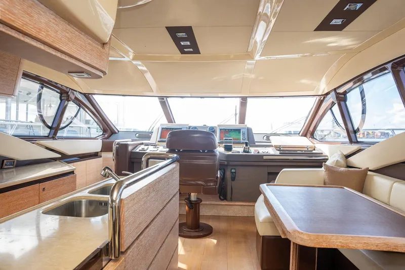 The Real D Yacht Photos Pics 