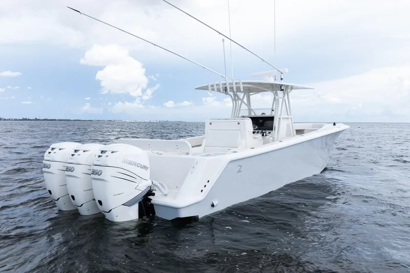  Yacht Photos Pics 2017 SeaVee 370z boat with triple Mercury 350 engines on open water.