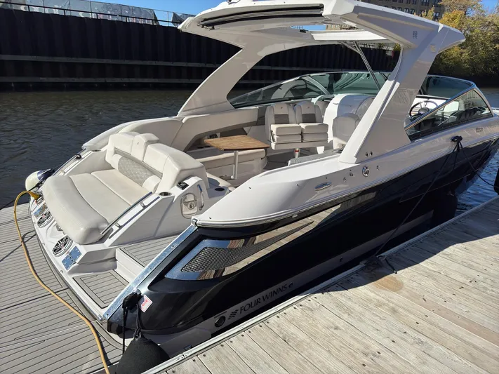 The Good Life Yacht Photos Pics 