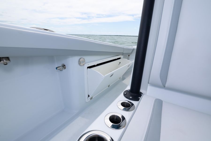 2023 Yellowfin 36 Offshore
