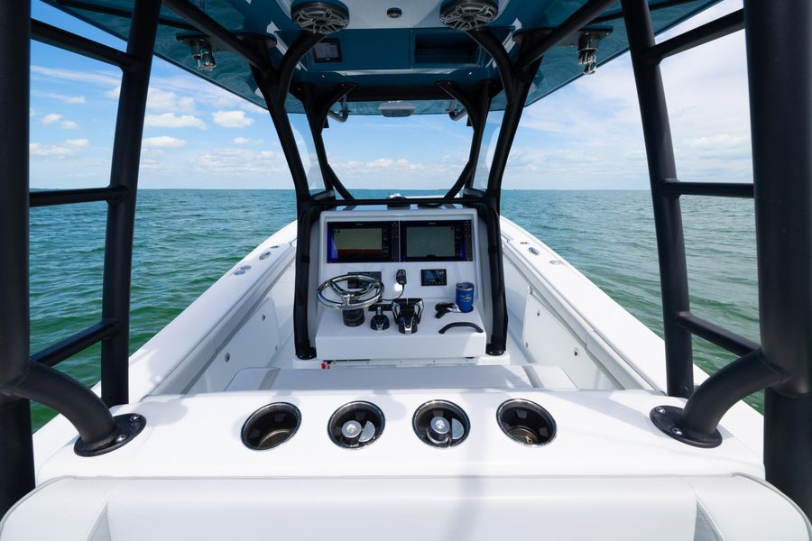 2023 Yellowfin 36 Offshore