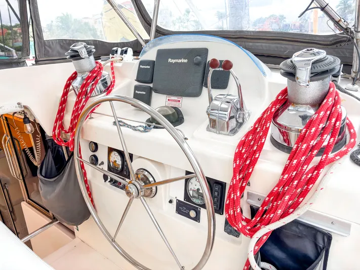  Yacht Photos Pics 2008 Leopard 46